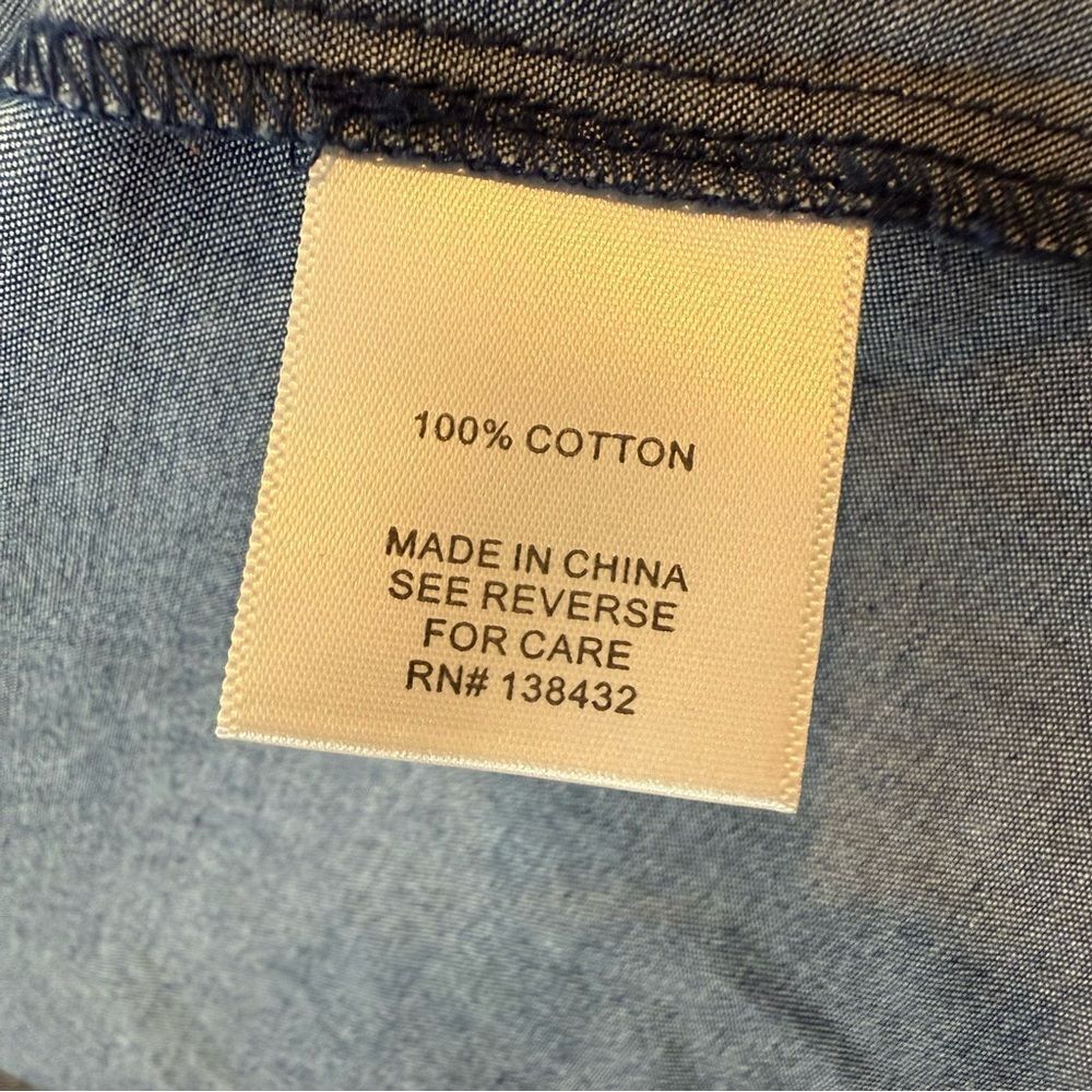 Modcloth Chambray Button Down Top - Picture 4 of 6